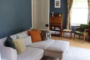 Little Gem City Cottage