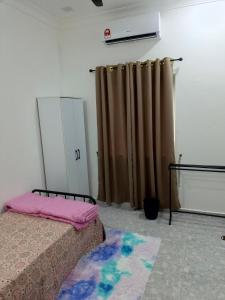 Homestay Teratak Kasih Sapri & Mazila