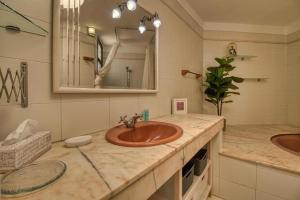 Apartment - Sleeps 4 - Jacuzzi - Terrace - Pool