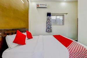 Hotel O Royal King