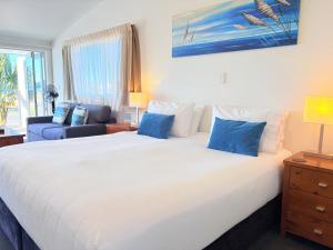 Baileys At The Beach