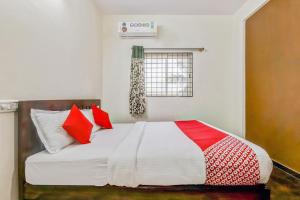 Hotel O Royal King