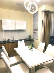 Manhattan Suites @ ITCC