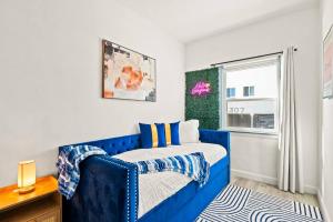 2BR Luxury Getaway Mins to Beach Arcade & Games