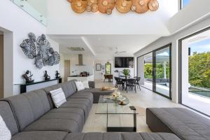 Luxury 5 Bedroom Modern Villa! KBR17