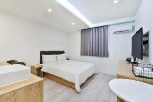 Sloth Hotel Busan Seomyeon