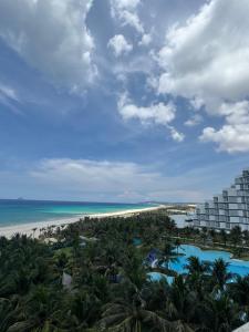 The Area Beach in Cam Ranh Resort