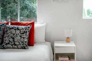 Rushcutters Bay Retreat with Balcony - New Listing