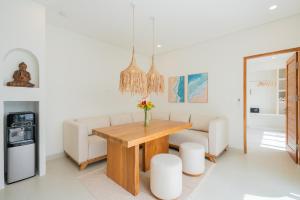 Villa Emira - 2BR Villa in Canggu