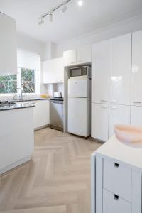 Cosy Curlewis - Walk to beach - New Listing