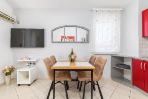 Apartments Ana-Maria