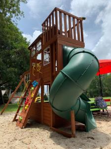 Maleny Retreat - Enjoy this Christmas with the Whole family!