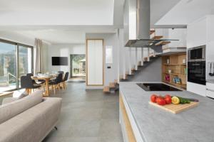 Villa Ouranos by WhiteDream Villas