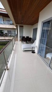 2BR Sea View Apartment