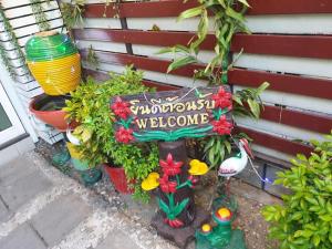 Friends House Resort