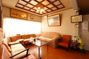 Nobeoka Kenrokuen Accommodation lobby