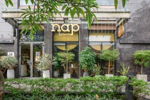 Functional Studio Saigon Royal Hana Apart