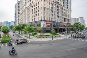 Functional Studio Saigon Royal Hana Apart