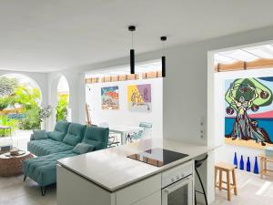 Stylish Holiday Home with Sea View in Maspalomas