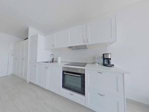 Mirador 23 Sea View By Pride Holiday Rentals