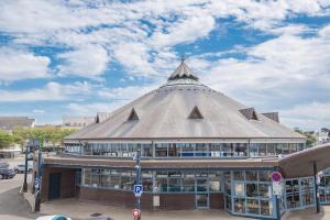 Élégant appartement place du Marché, 2 chambres, tout confort
