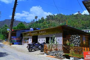 The Rare Ones, Bhalugaad Resort and game Zone