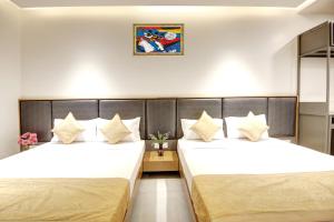 Applewood Grand Delhi Airport