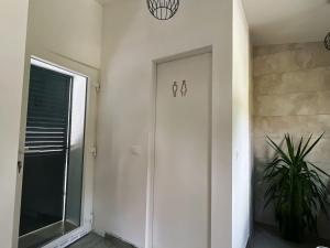 Apartments & Rooms Tapera- Comfort Double Room with Terrace and Partial Sea View