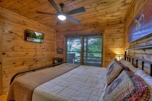 Bearfoot Ridge Wood-burning fireplace cozy hot tub serene views