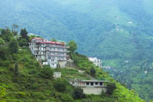 Hotel Cloud Inn, Nainital
