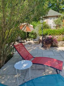 Appartements Terrasse, Piscine privee & Charme provencal : photos des chambres