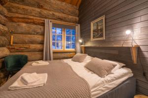 Kuukkeli Hirvas Suite