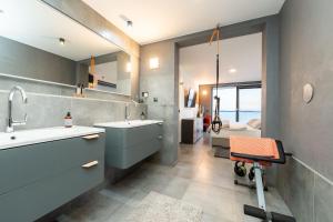 Penthouse Jimmys Beach Privlaka, Wahnsinns Blick und beheiztem Pool