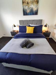 Sigma Haven, Free Parking