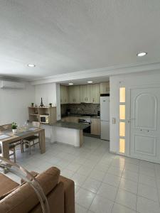 Casa a 7 minutos de la playa con aire acondicionado