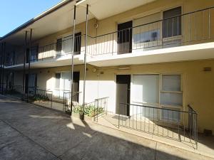 Cute, Cozy and Central Apt 2