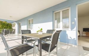 Amazing Apartment In Novi Vinodolski