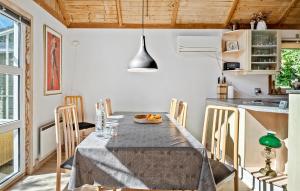 Lovely Home In Børkop With Wifi
