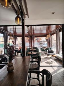 All Seasons Residence