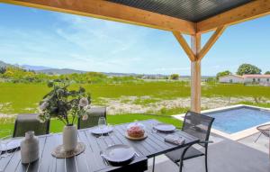 Stunning Home In Puy St Martin