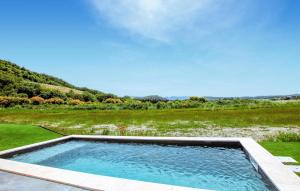 Maisons de vacances Stunning Home In Puy St Martin : photos des chambres