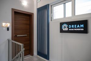 Pantheon Suites Fasianos