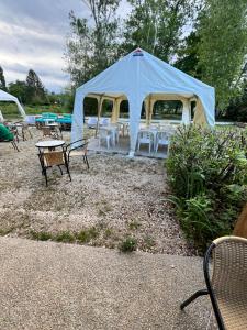 Campings Camping Etang de Sologne : photos des chambres