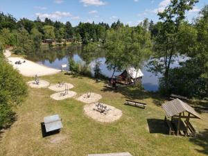 Campings Camping Etang de Sologne : photos des chambres