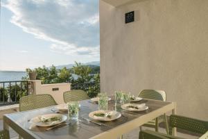 Mekenzi - new apartments by the sea