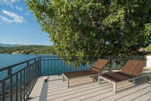 Mekenzi - new apartments by the sea