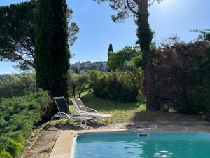 Maisons de vacances Villa La Familliale, piscine avec vue imprenable sur Gordes : photos des chambres