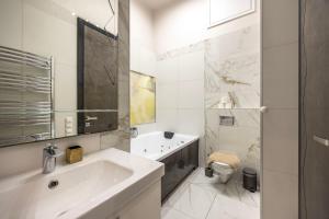 Extravagant & Modern Grand Suite in the Center of Budapest