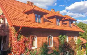 Nice Apartment In Szyldak With Sauna