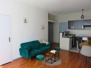 Appartements Appartement renove 2 chambres 55m2 Parking Prive et Wifi : photos des chambres